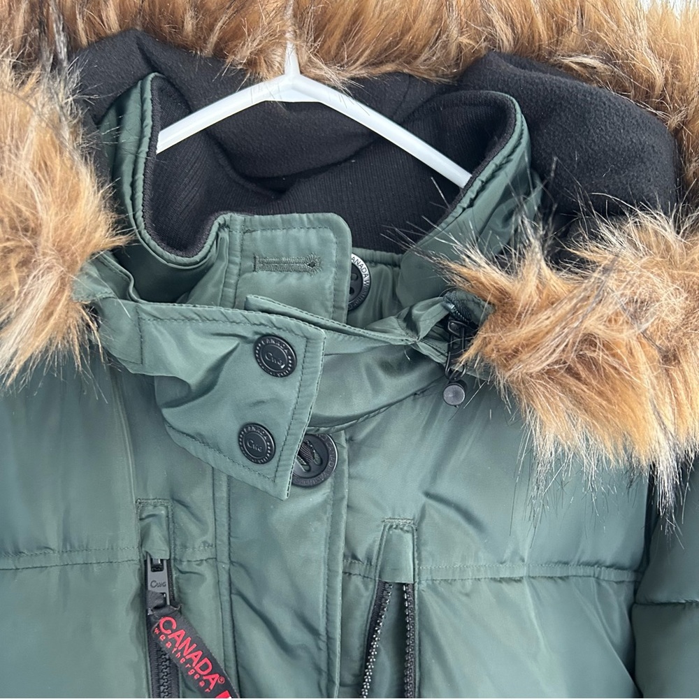 Women's Canada Weather Gear Green Puffer Jacket with Faux Fur Hood. Size XL - Picture 5 of 16